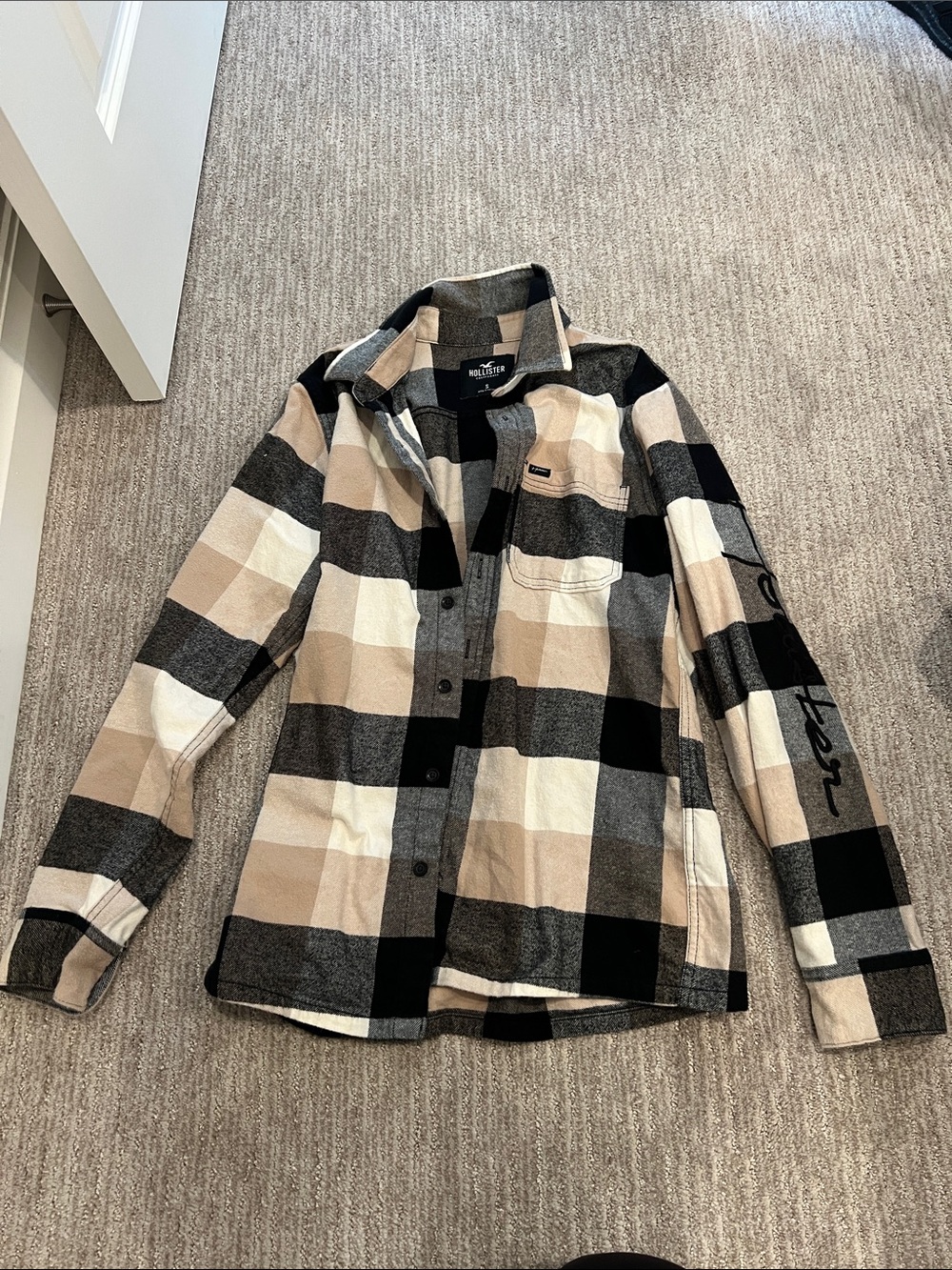 Hollister Black, Beige & Cream Plaid Button-Front Shirt Jacket